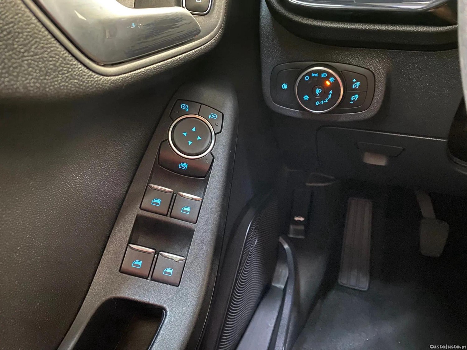 Ford Fiesta 1.1 Ecoboost — photo 3