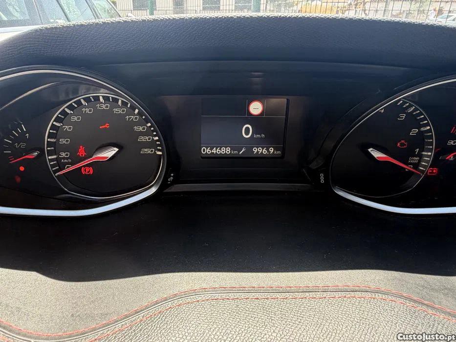 Peugeot 308 GT-Line — fotografia 5