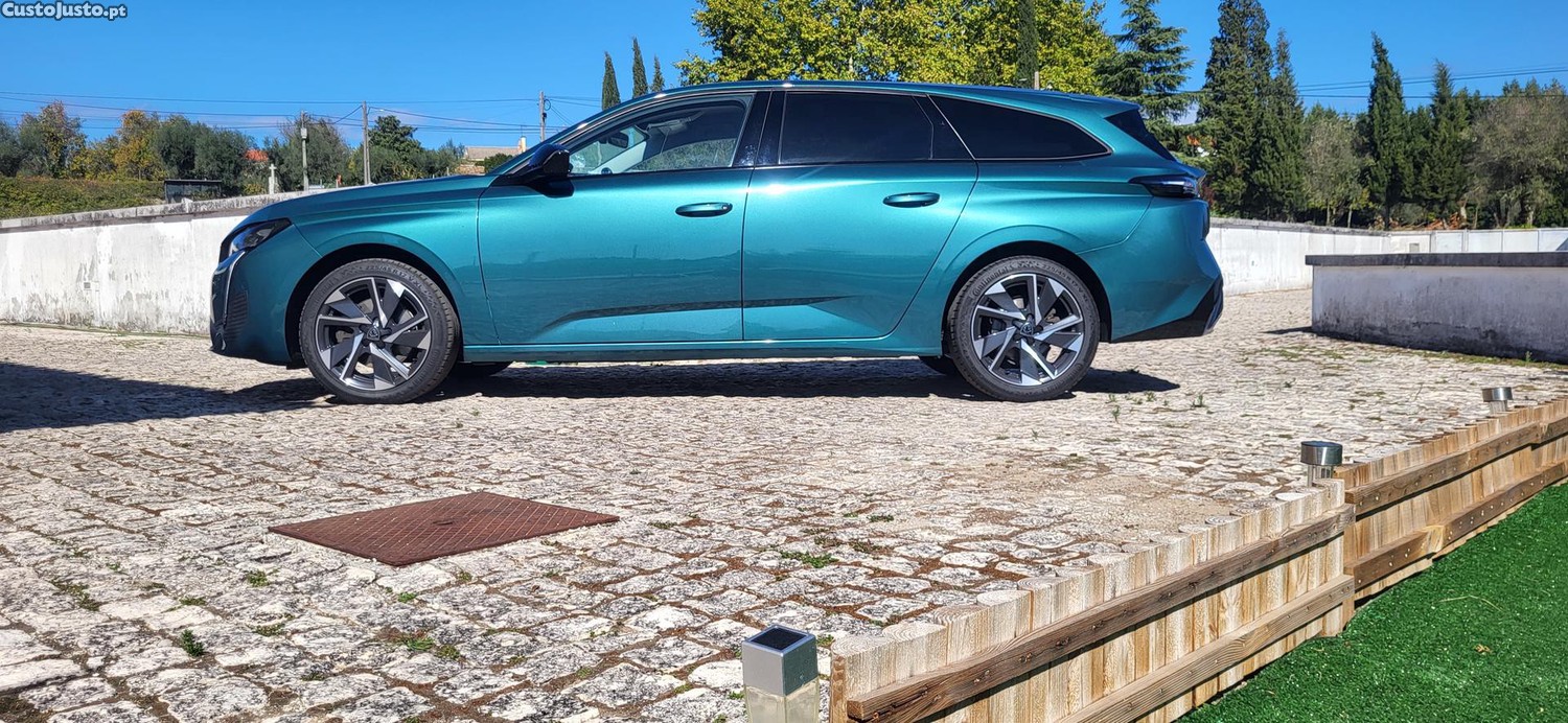 Peugeot 308 1.5 BlueHDi Allure - 23 — photo 3