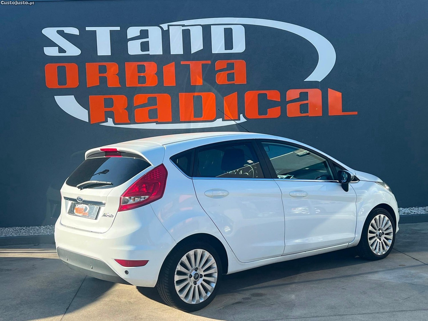 Ford Fiesta 1.25 Trend — fotografia 14