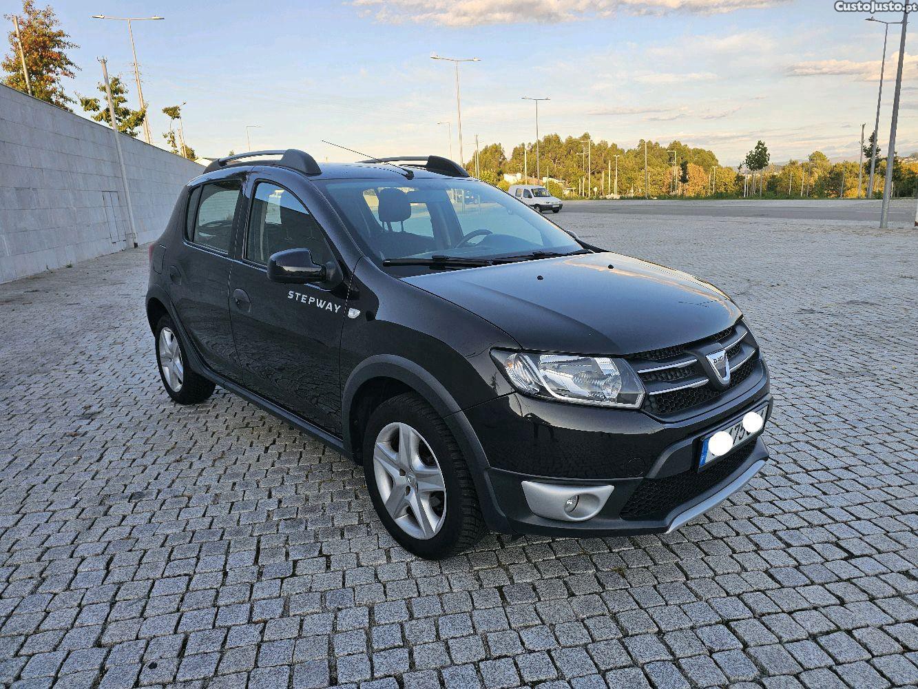 Dacia Sandero Stepway 0.9 TCE C/GPS — photo 2