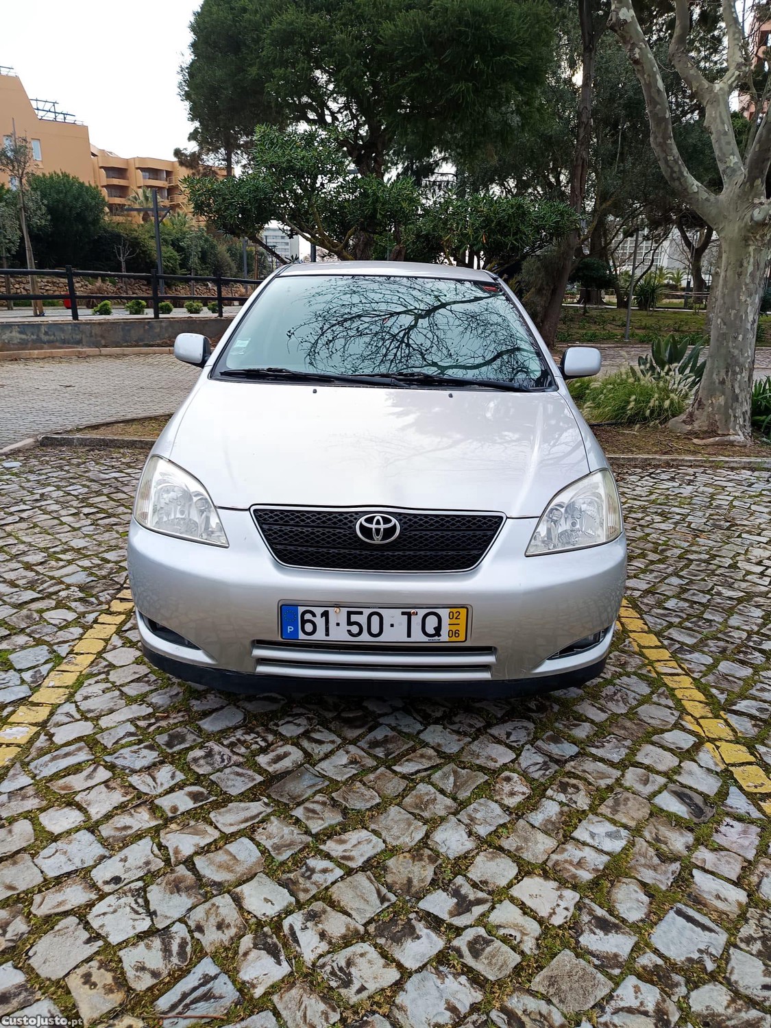 Toyota Corolla sedan — fotografia 7