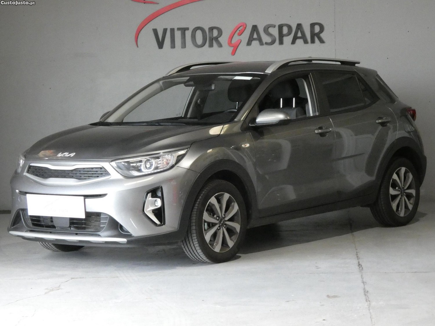 Kia Stonic 1.2 Dynamic — fotografia 14
