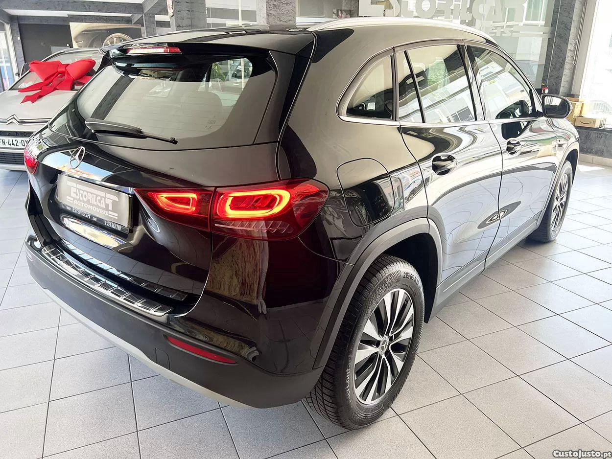 Mercedes-Benz GLA 250 E — fotografia 20