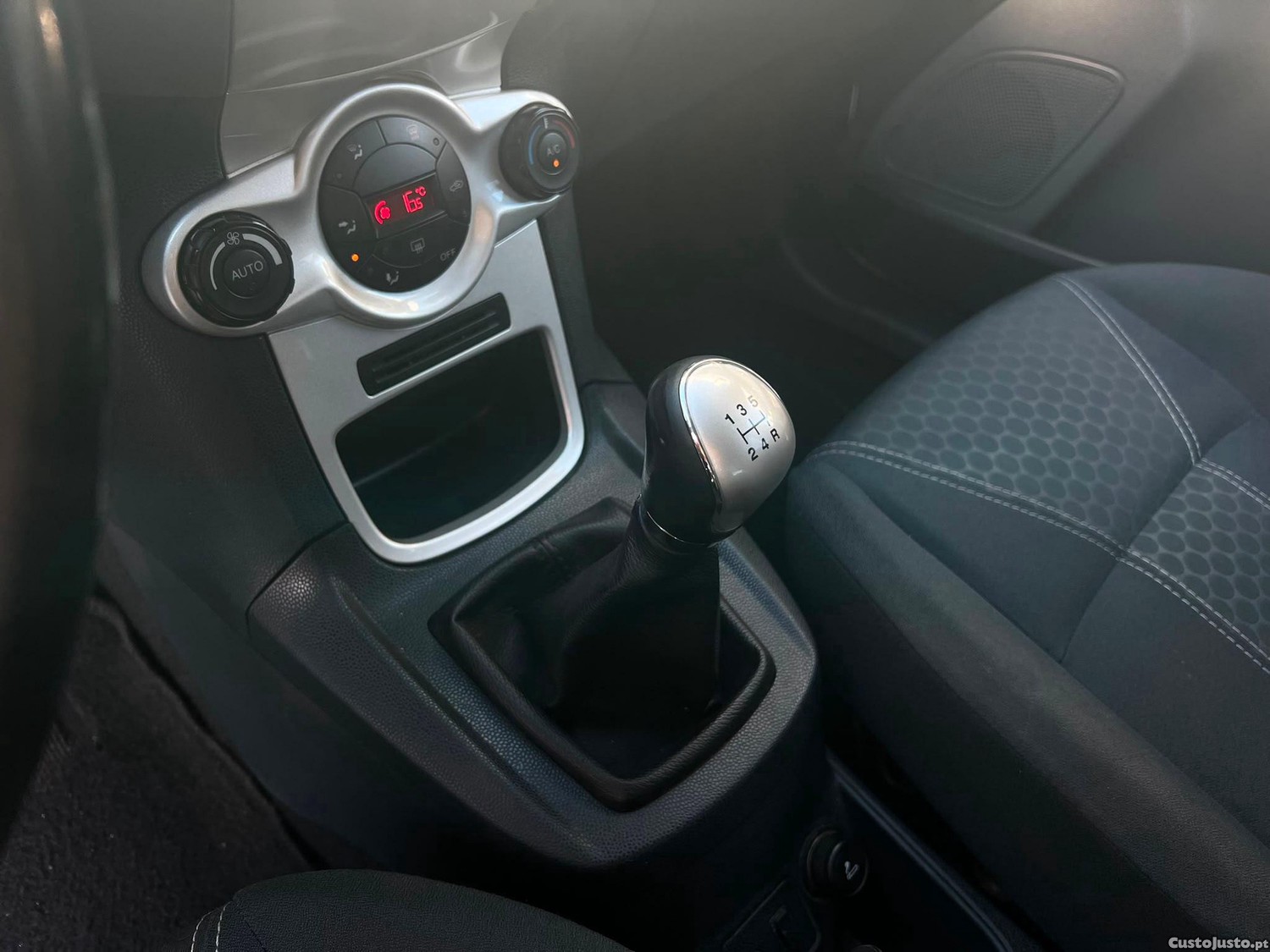 Ford Fiesta 1.25 Trend — fotografia 6