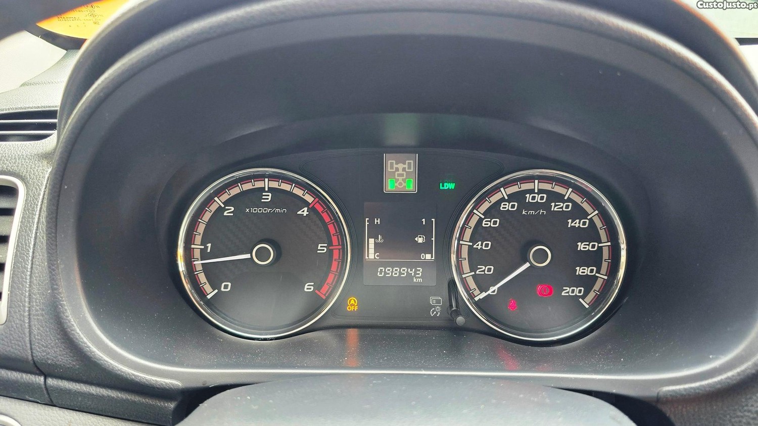Mitsubishi L200 2.4 DI-D CD Intense Sportbox Strakar 4WD — fotografia 27