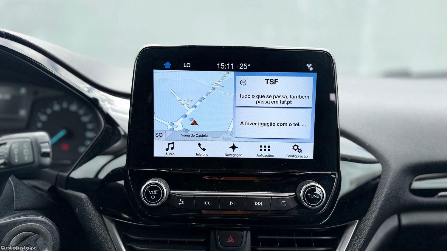 Ford Fiesta 1.0 T EcoBoost Titanium — fotografia 3
