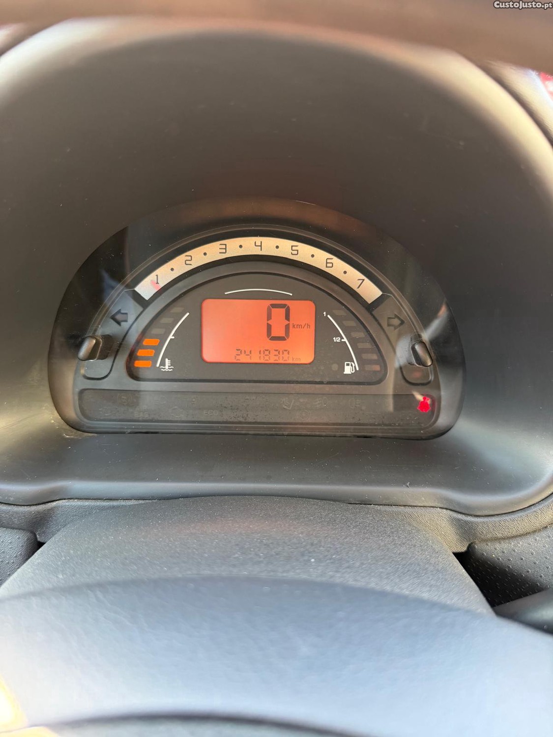 Citroën C3 1.1i — fotografia 6