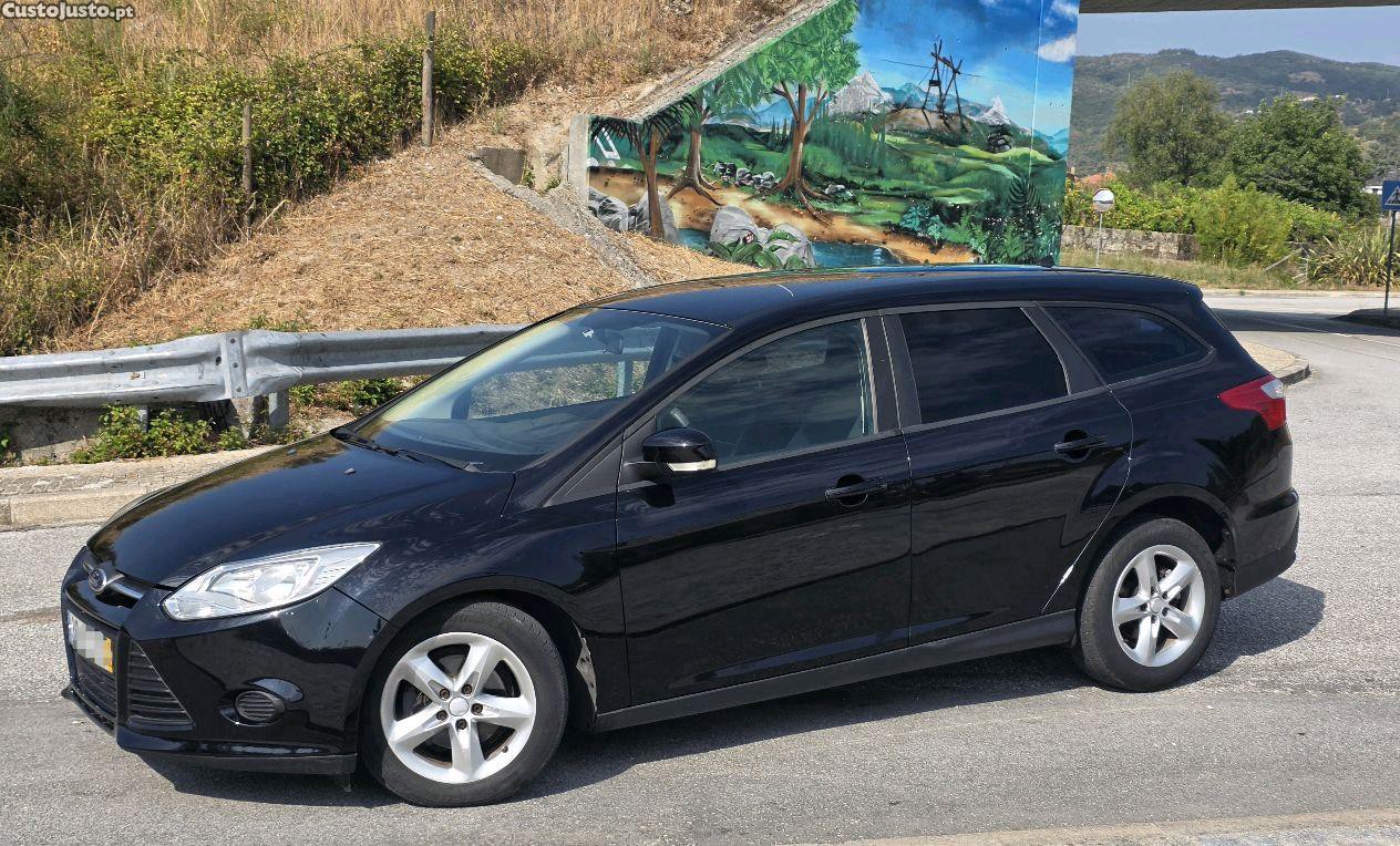 Ford Focus SW — fotografia 5