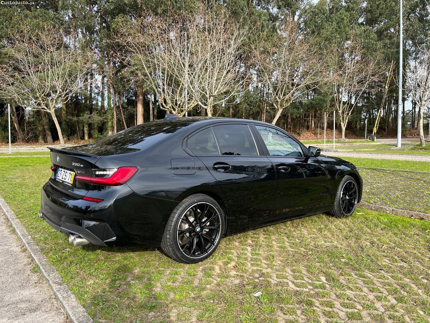 BMW 330 e hibrido — fotografia 3