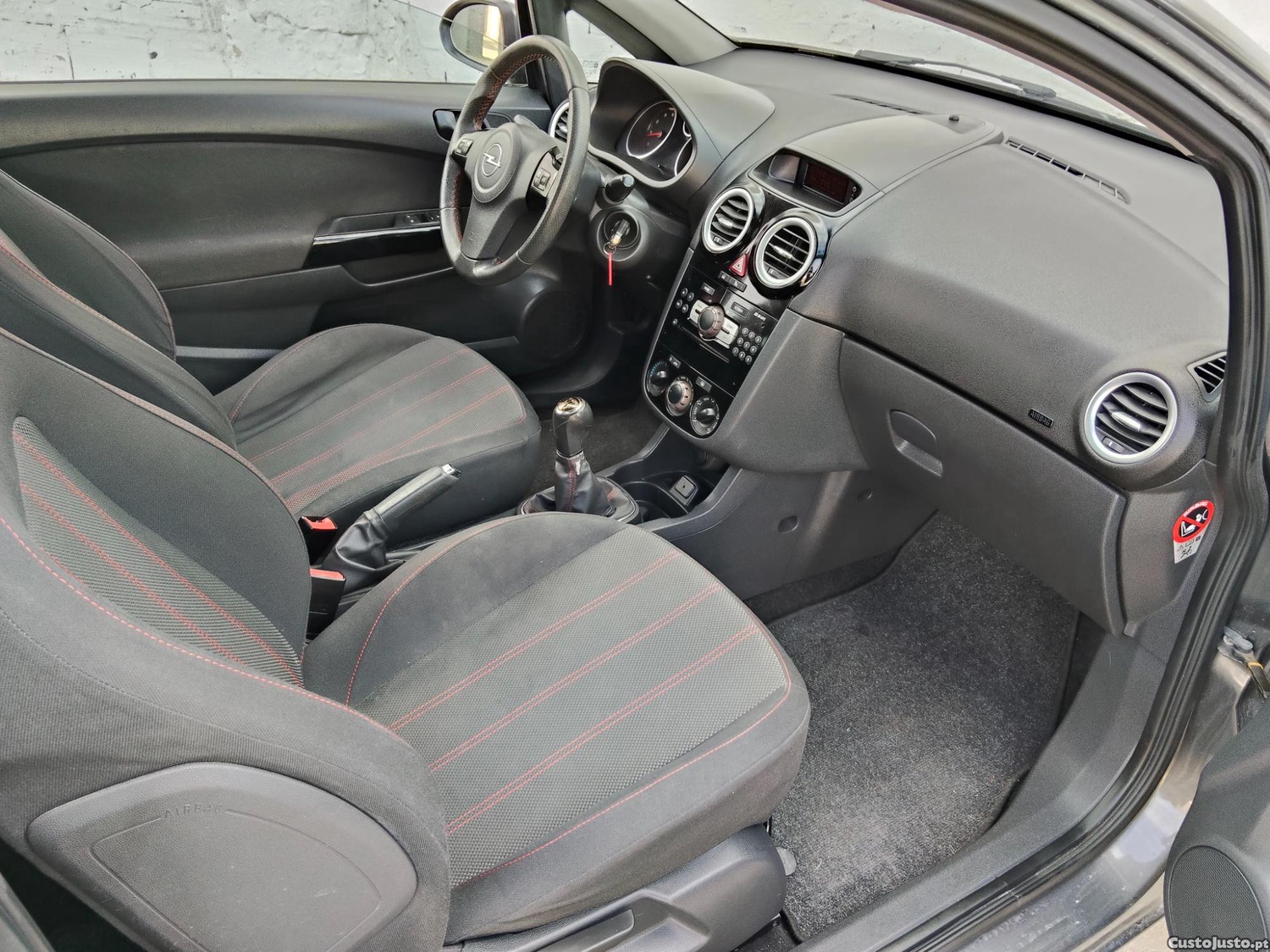 Opel Corsa 1.3 — fotografia 4