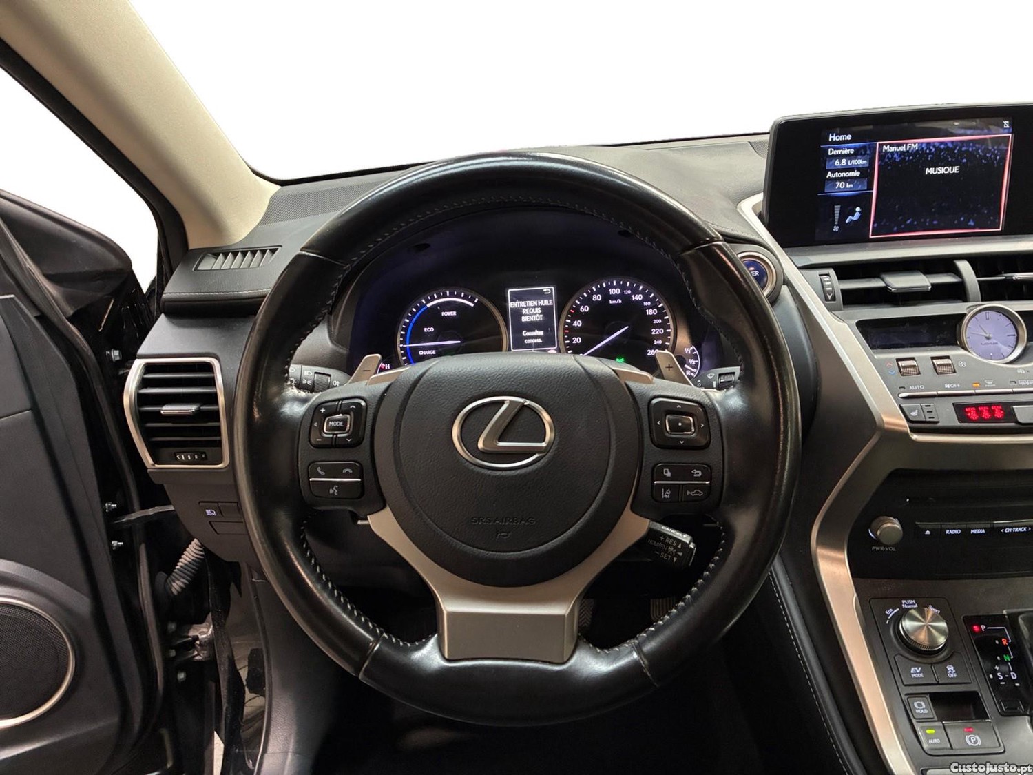 Lexus NX 300h 2WD - 21 — photo 4