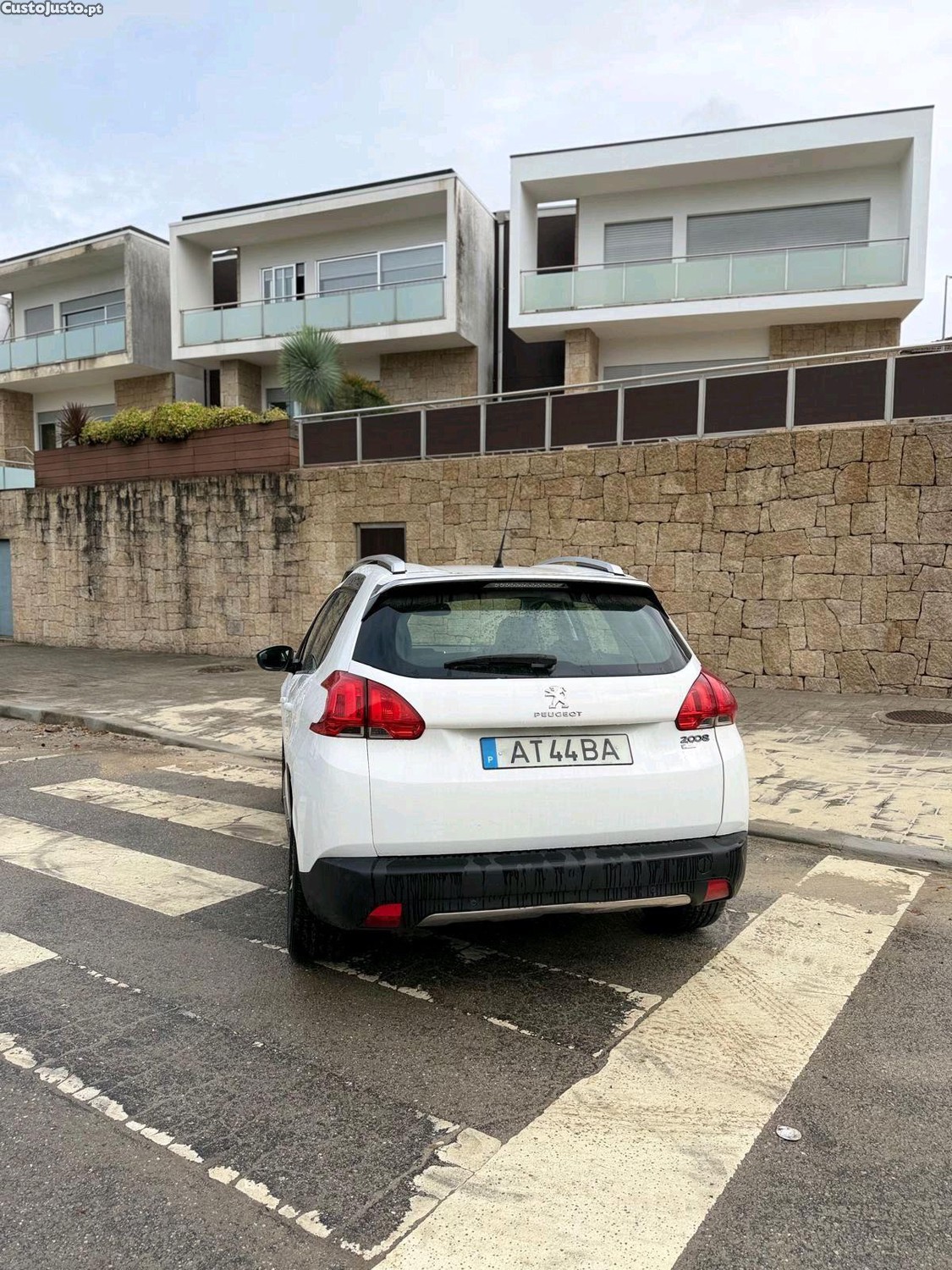 Peugeot 2008 1.6HDI — photo 4