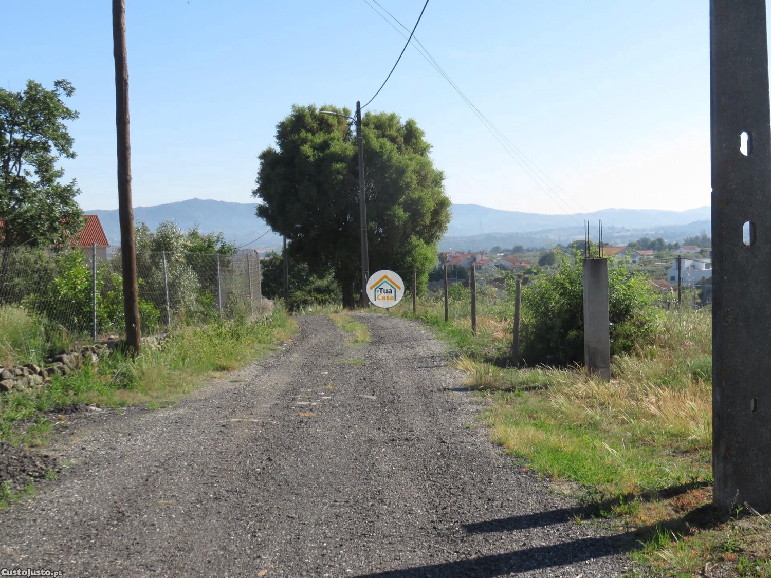 Terreno Rústico com viabilidade de construção, minutos do Fundão, vista para a Serra da Gardunha