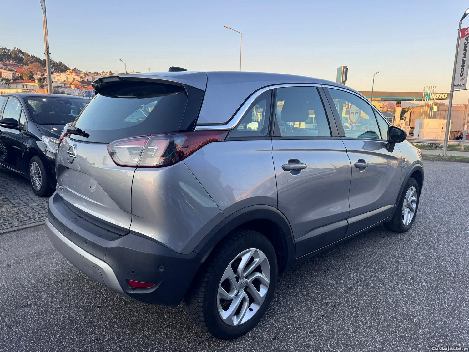Opel Crossland X 1.2 T Innovation Aut. — fotografia 10