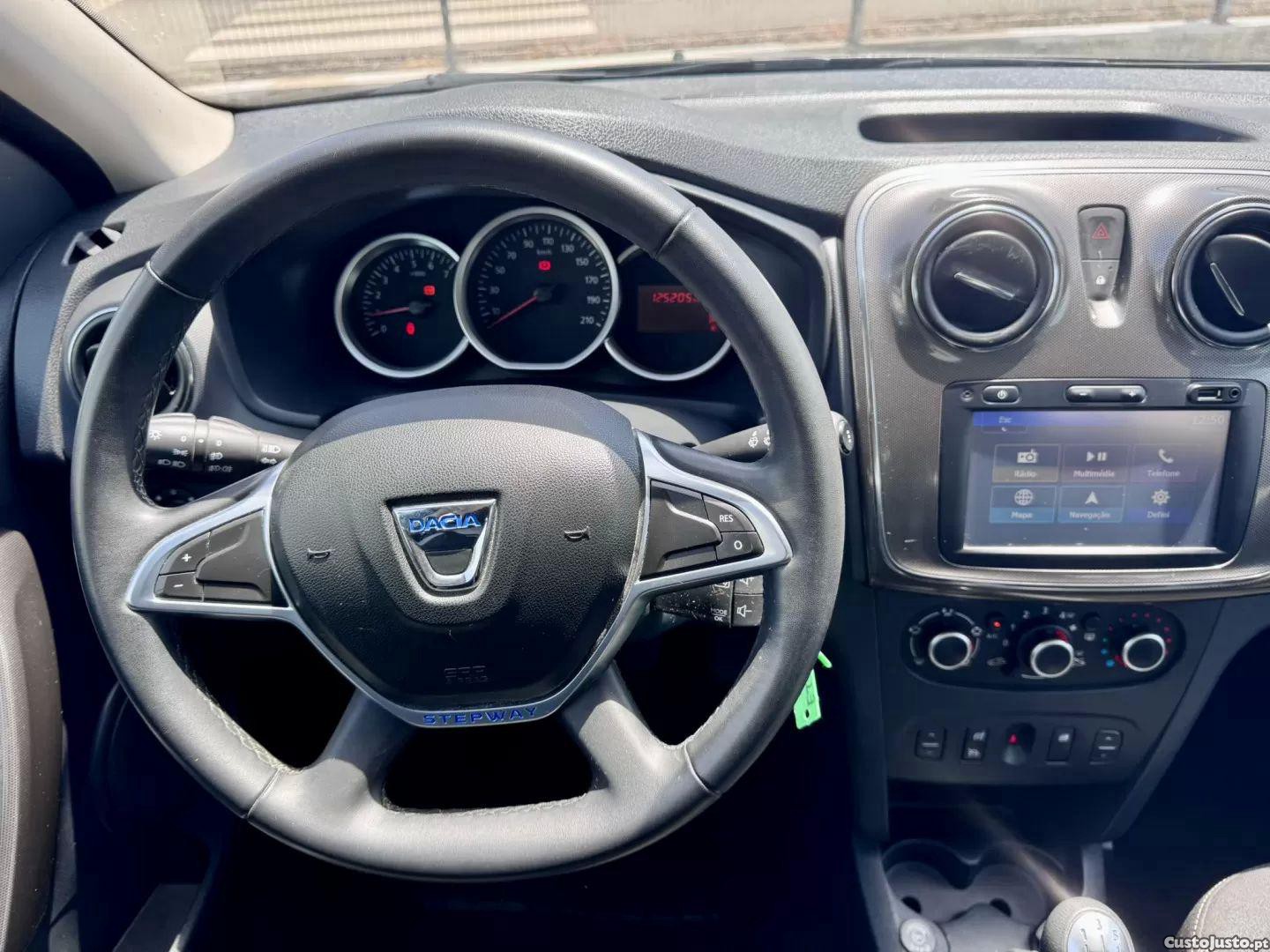 Dacia Sandero 0.9 tce stepway bi-fuel — fotografia 7