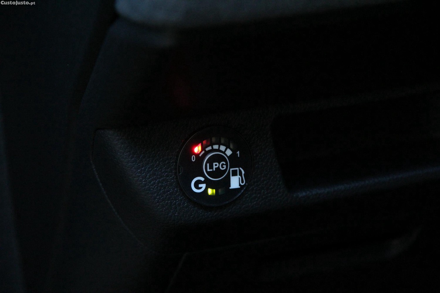 Renault Clio 1.0 TCe Evolution Bi-Fuel — fotografia 14