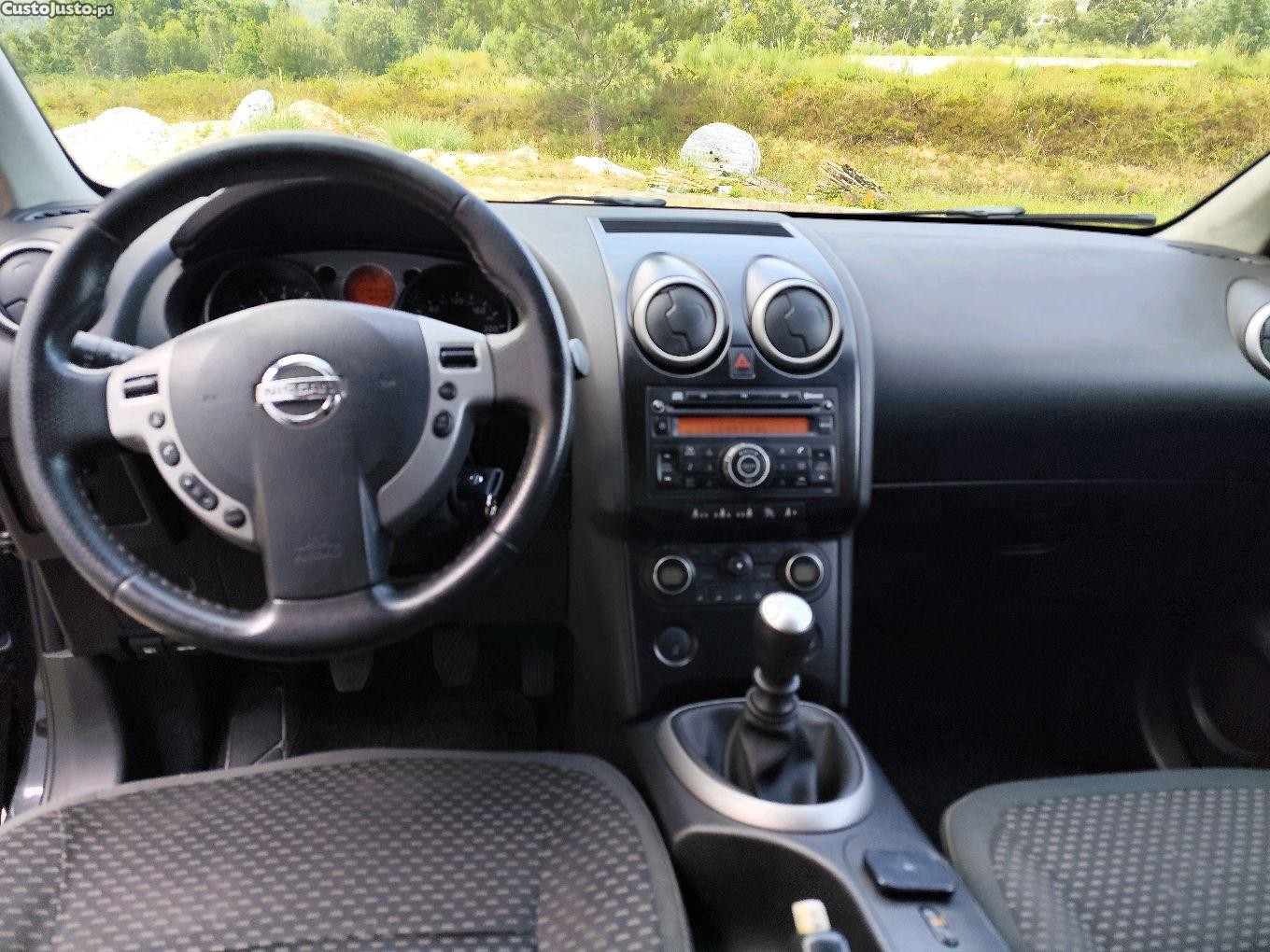 Nissan Qashqai 1.5 DCI — fotografia 4