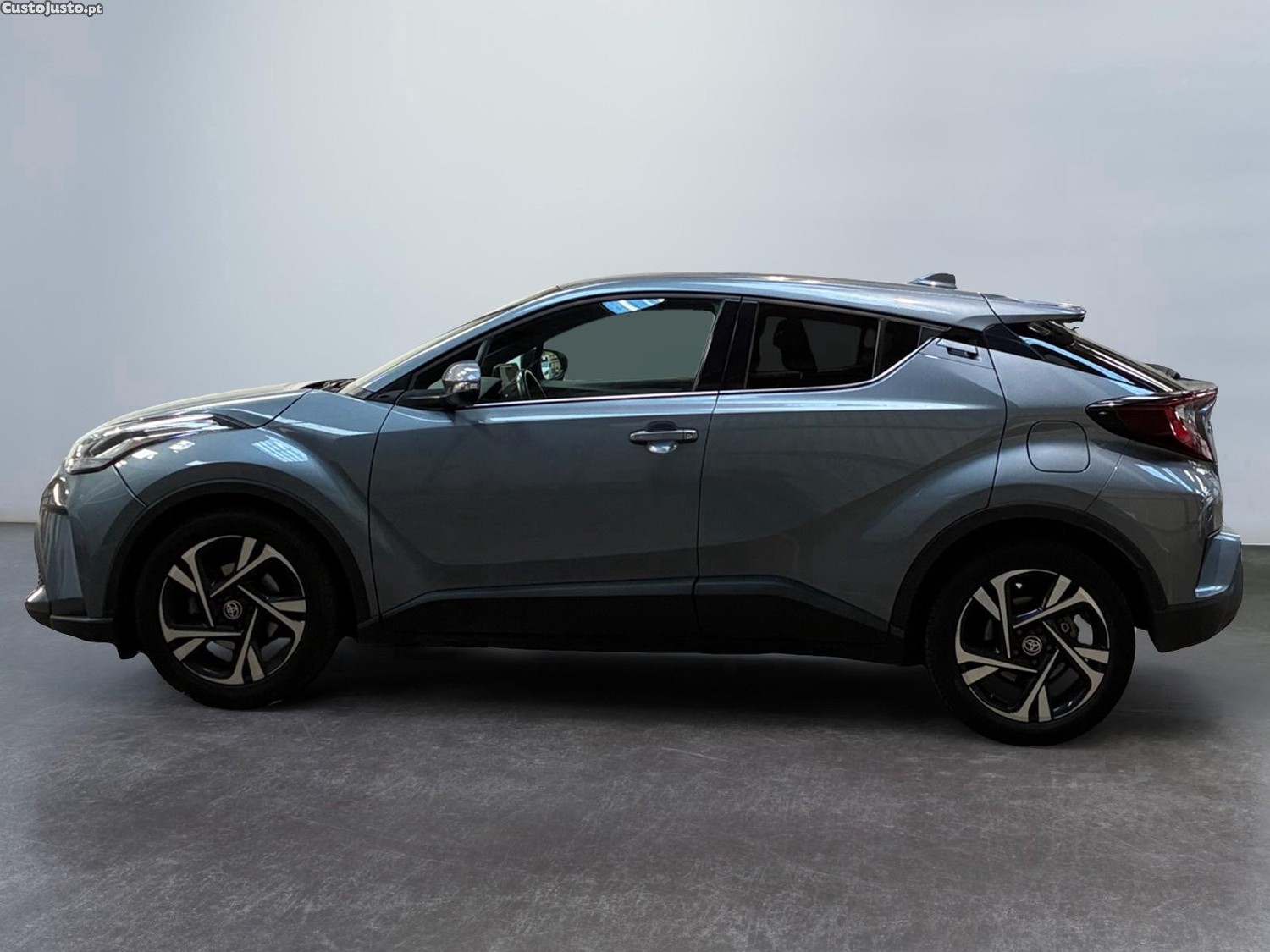 Toyota C-HR 1.8 Hybrid Edition - 22 — photo 2