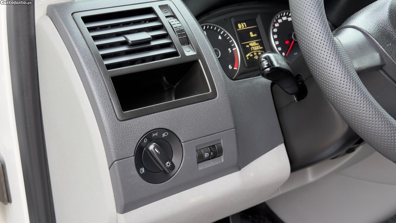 Volkswagen Transporter 2.0 TDi 114 CD L.Extra BlueMotion — fotografia 8