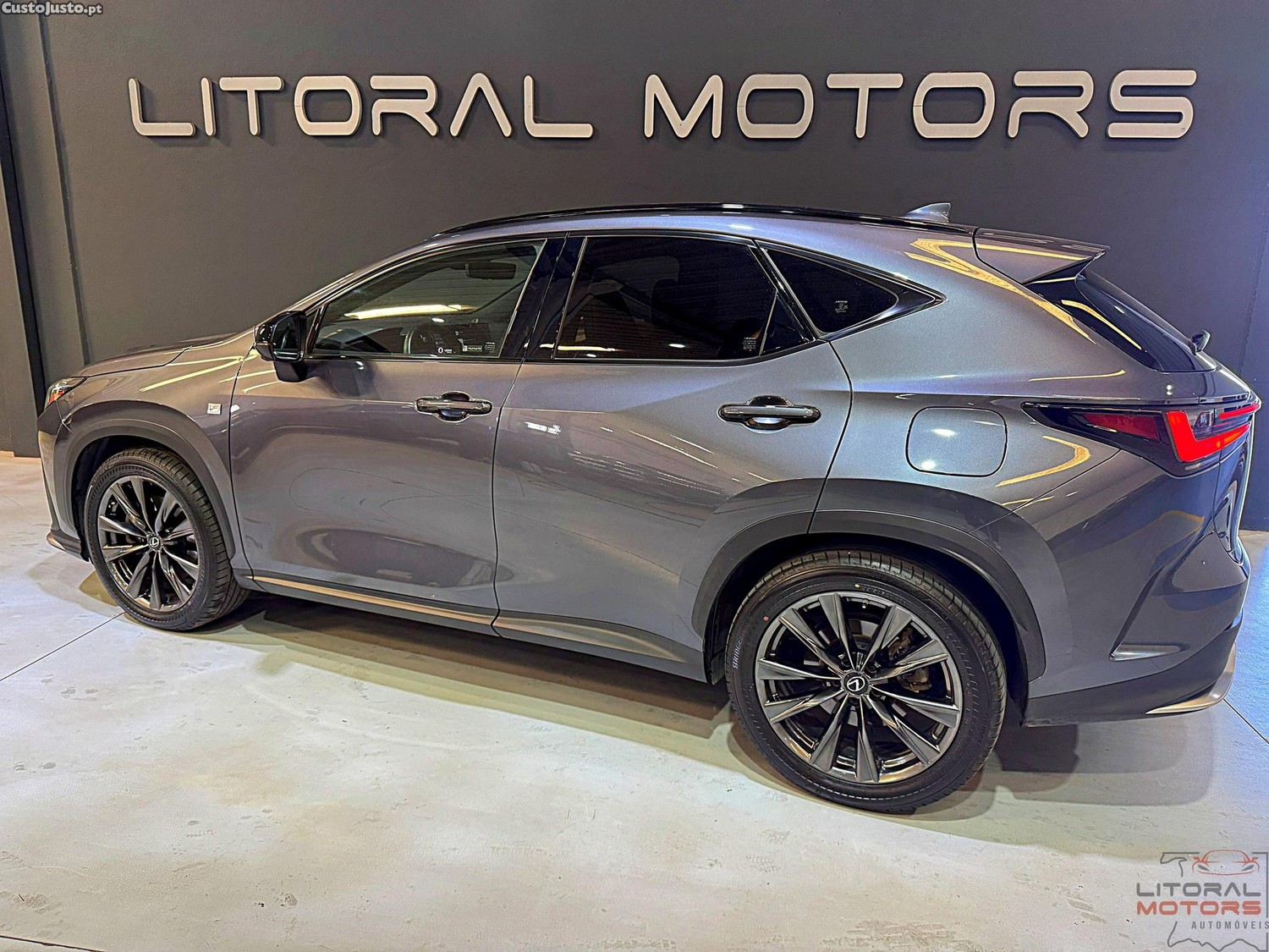 Lexus NX 450H+ E-FOUR F SPORT-Pack — fotografia 19