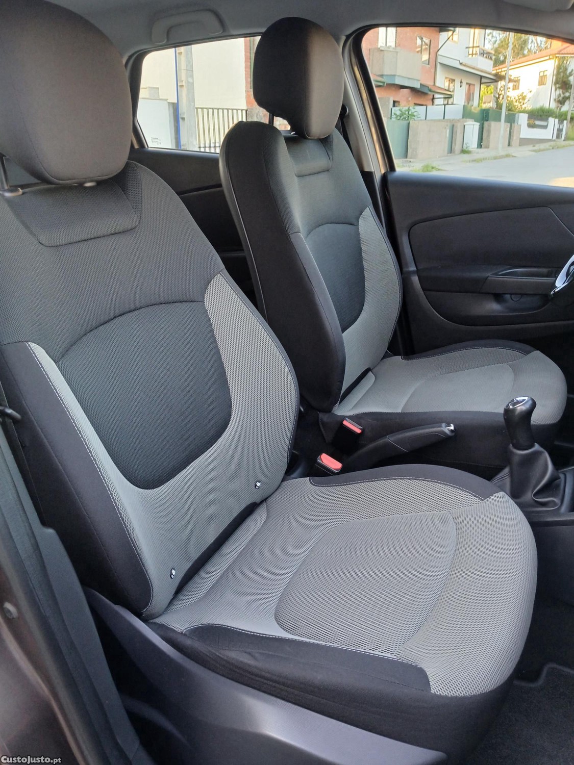 Renault Captur 0.9TCE FAMILIAR C/NOVO IMPECAVEL — fotografia 5