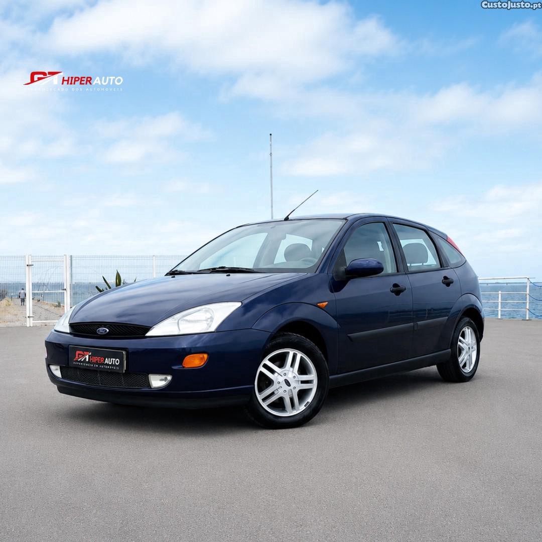 Ford Focus 1.6 Trend — fotografia 12