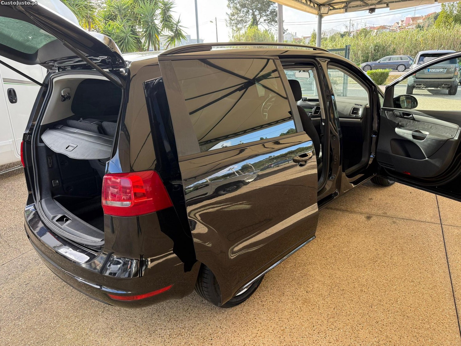 VW Sharan 2.0 TDi BlueMotion - 11 foto 4