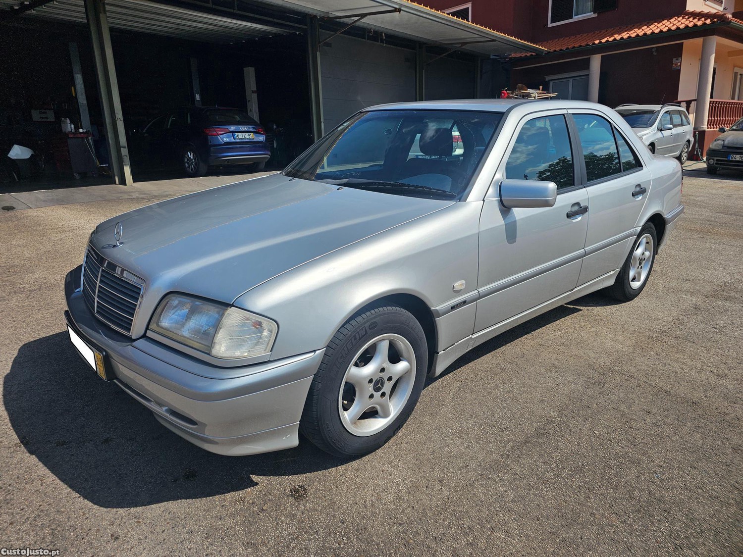 Mercedes-Benz C 220 CDI CLASSIC — fotografia 11