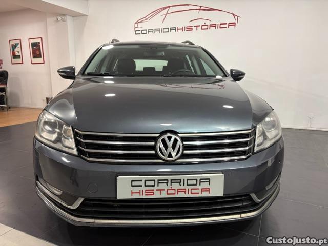 VW Passat 2.0 TDI Bluemotion — photo 2