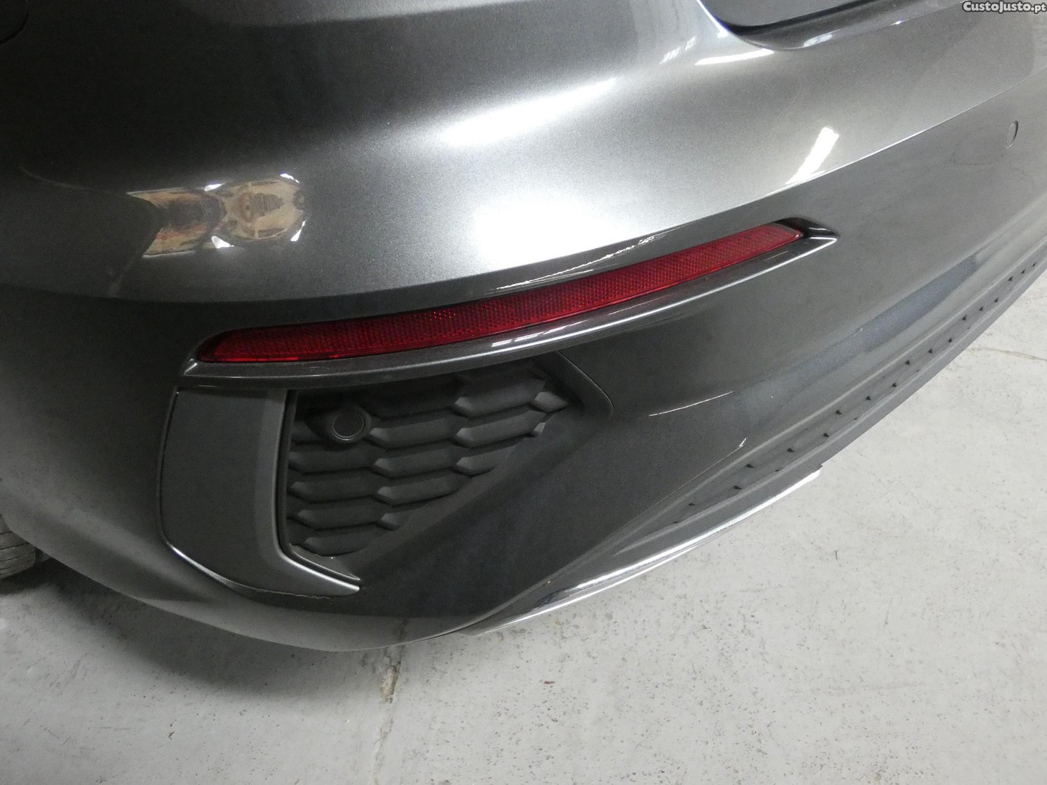 Audi A3 Limousine 30 TDI S line S tronic — fotografia 12