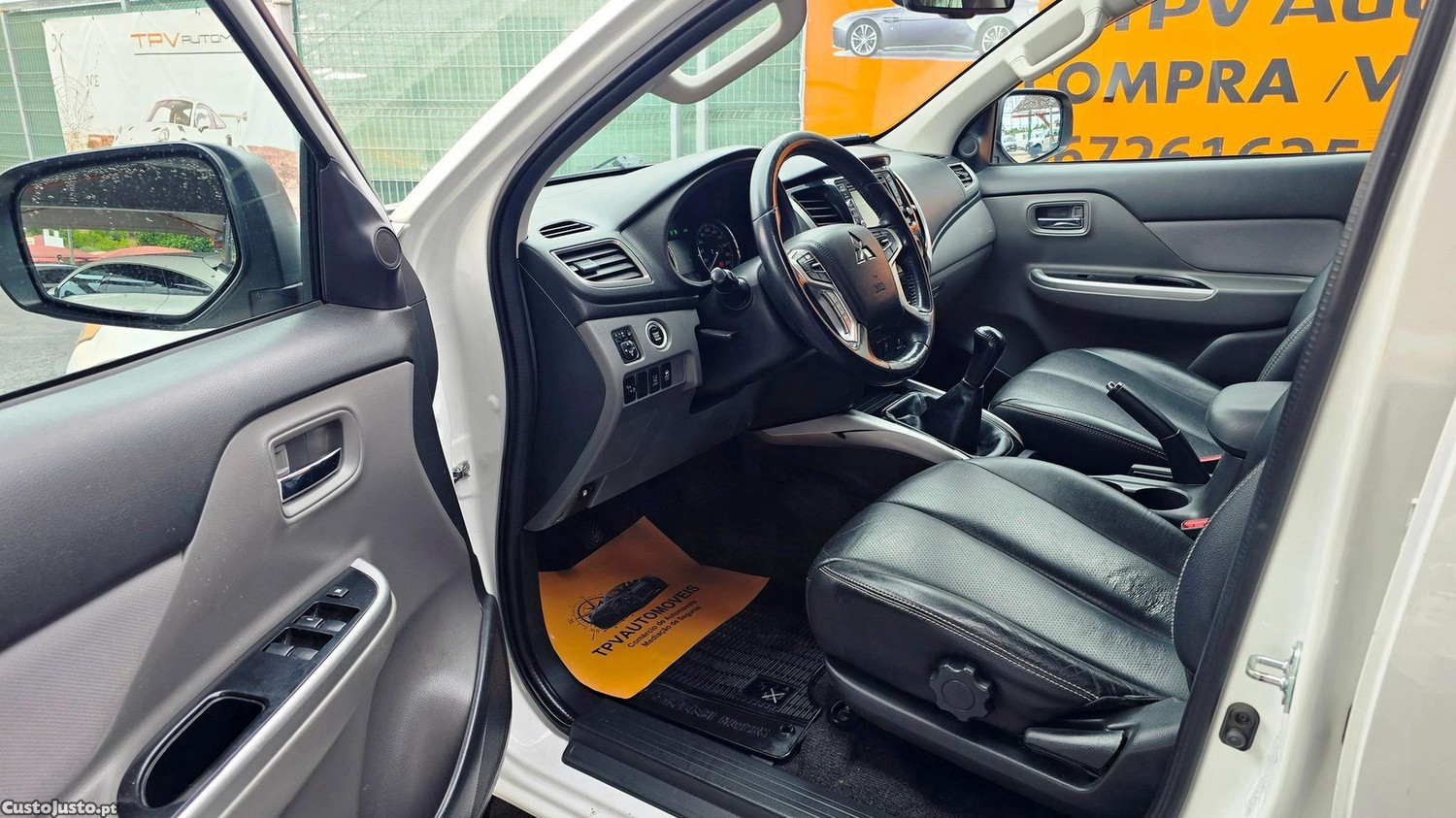 Mitsubishi L200 2.4 DI-D CD Intense Sportbox Strakar 4WD — fotografia 25