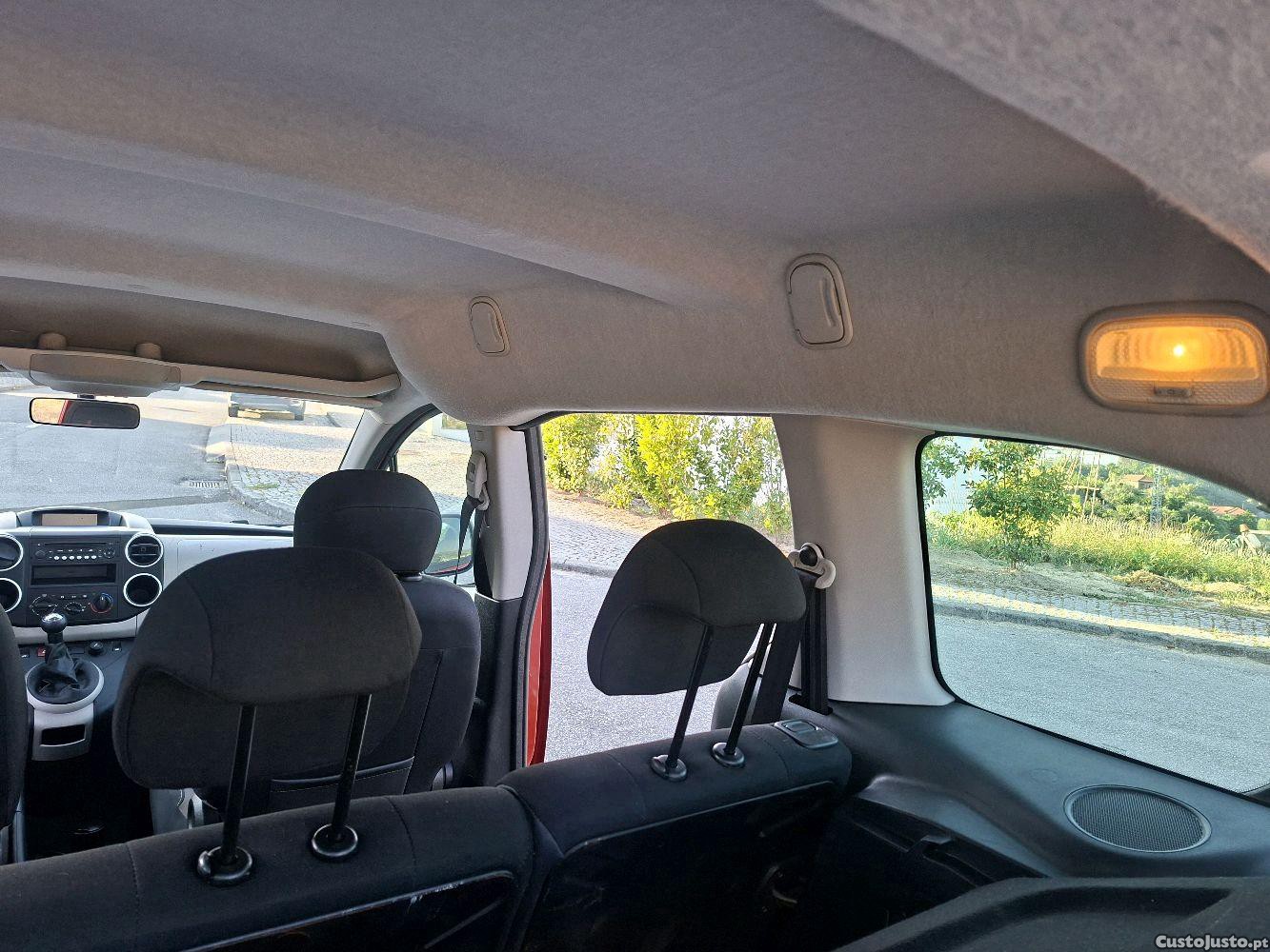 Peugeot Partner 1.6 HDI TEPEE — fotografia 6