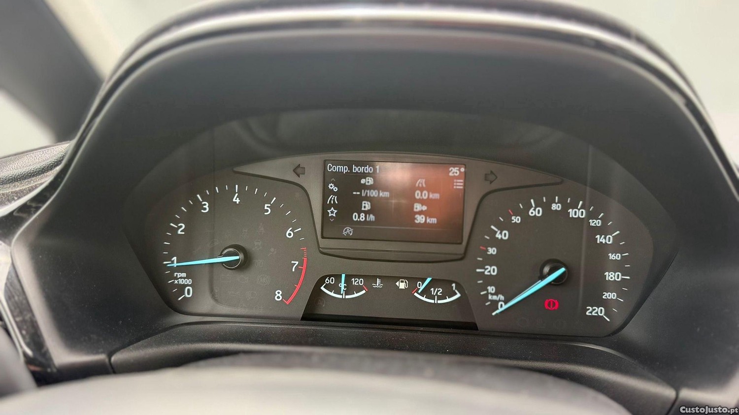 Ford Fiesta 1.0 T EcoBoost Titanium — fotografia 2