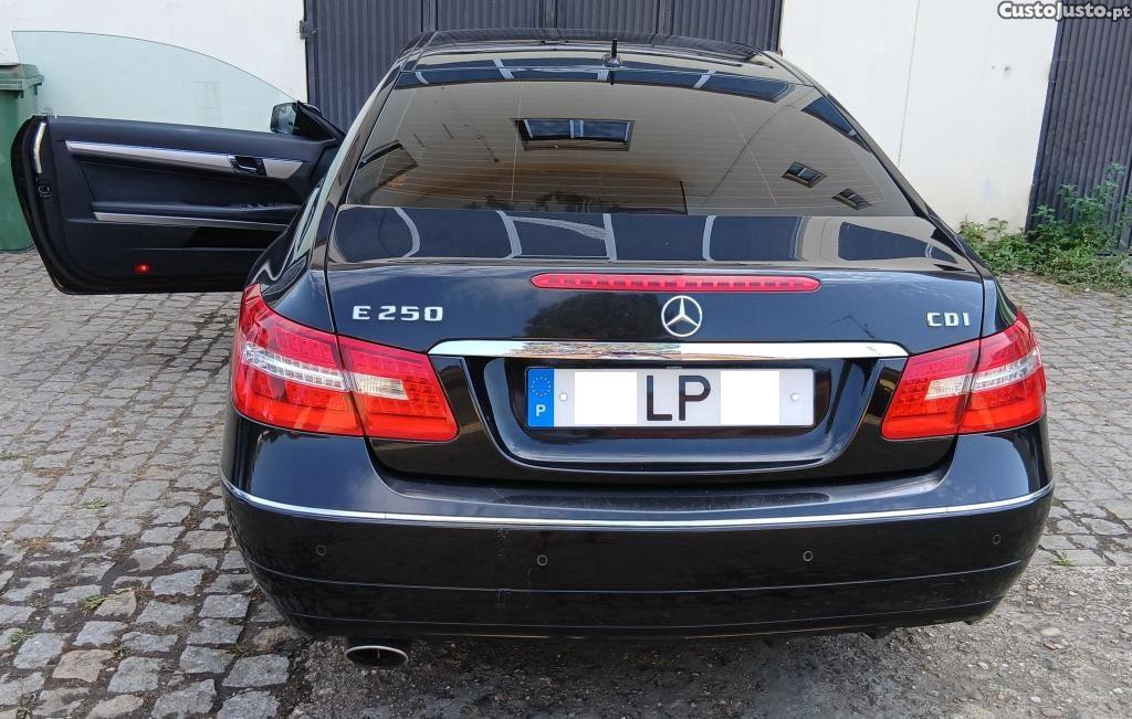 Mercedes-Benz E 250 Coupê — fotografia 6