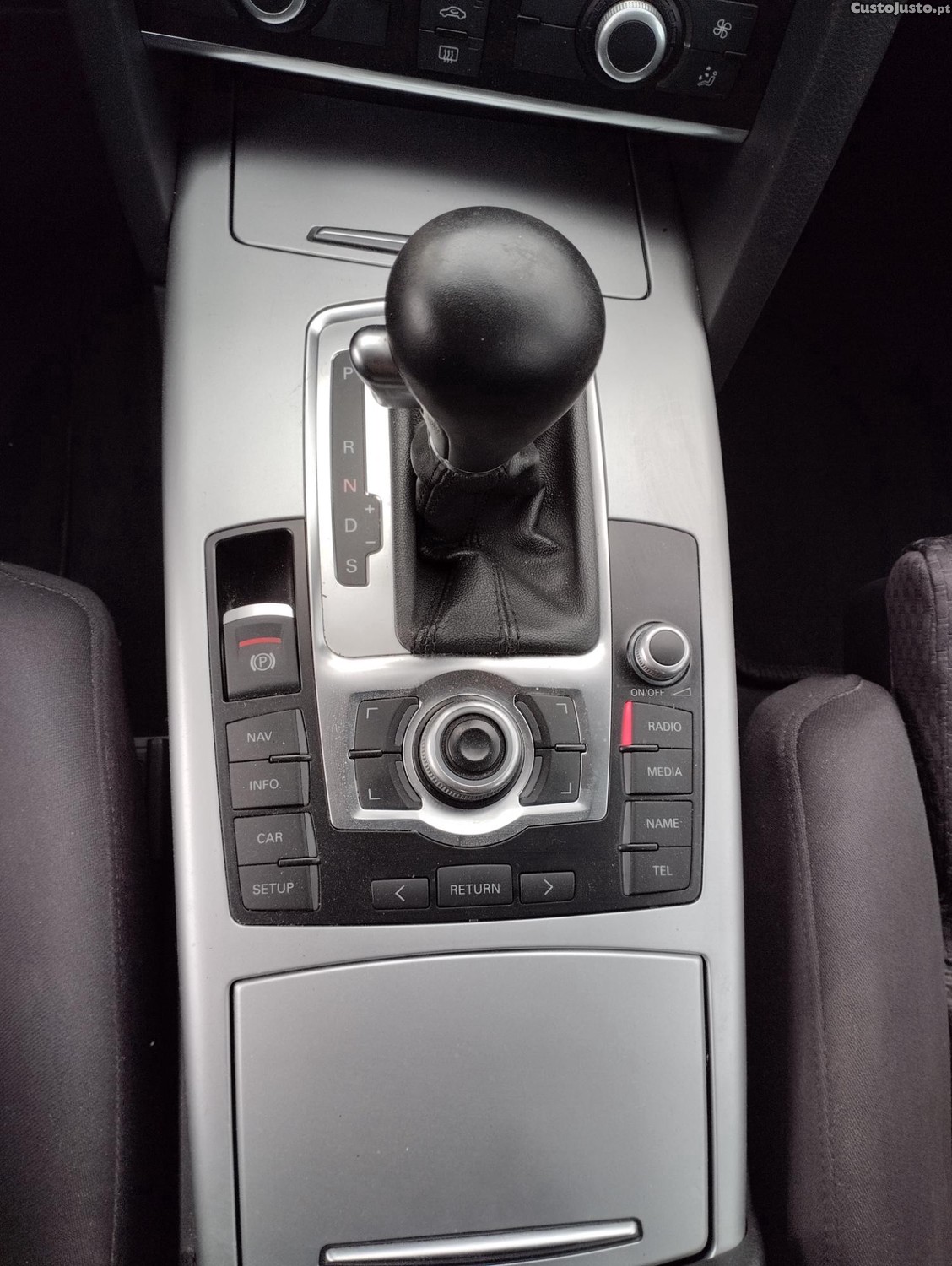 Audi A6 Sedan 2.0 TFSI Sport Multitronic c/ GPS - c/ Garantia - COMO NOVO - "IMBATIVEL" — fotografia 5