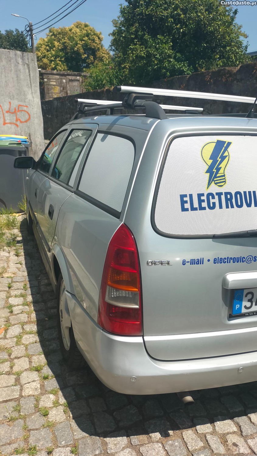 Opel Astra elegance — fotografia 7