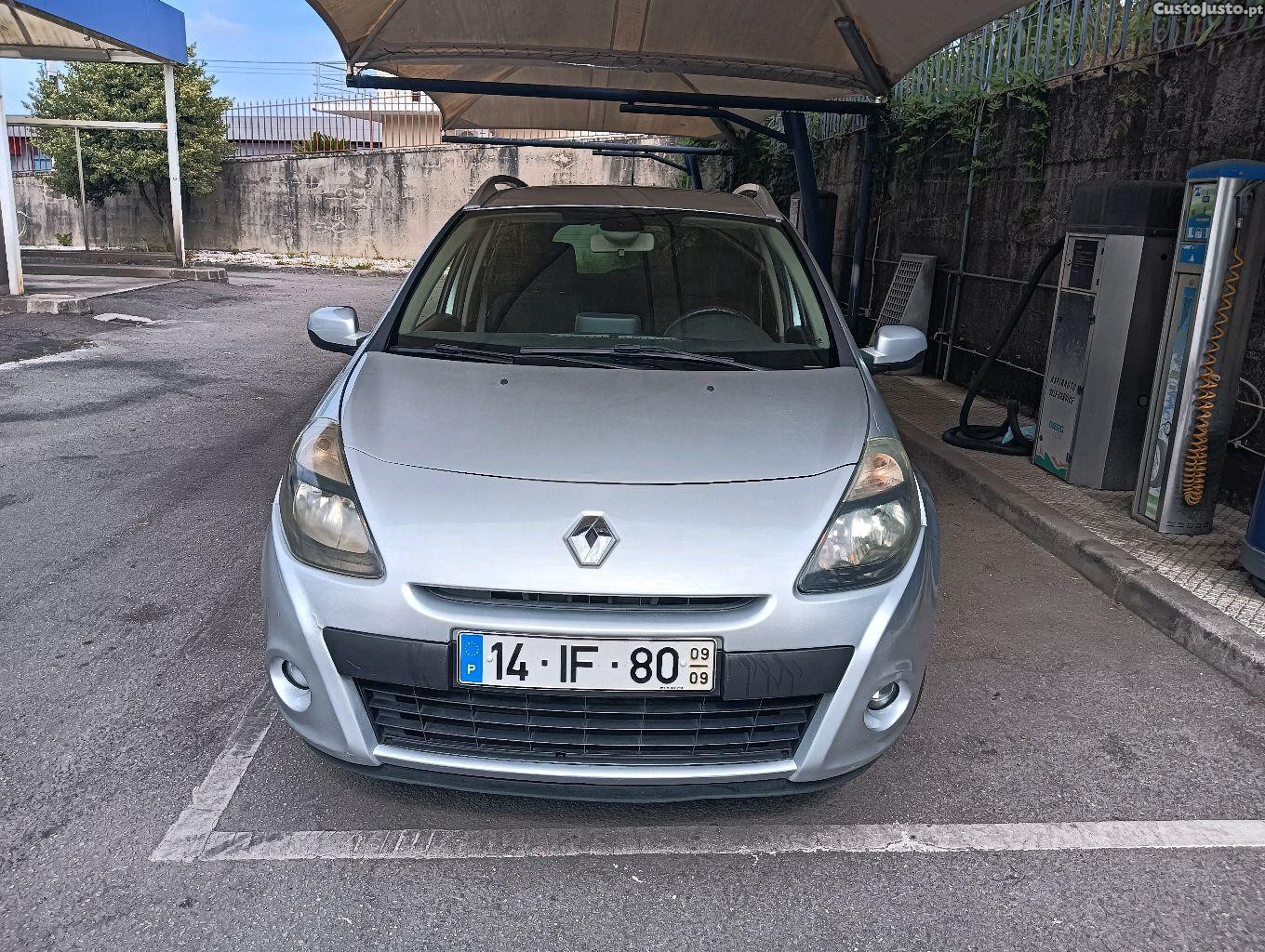 Renault Clio 1.5 dci — fotografia 5