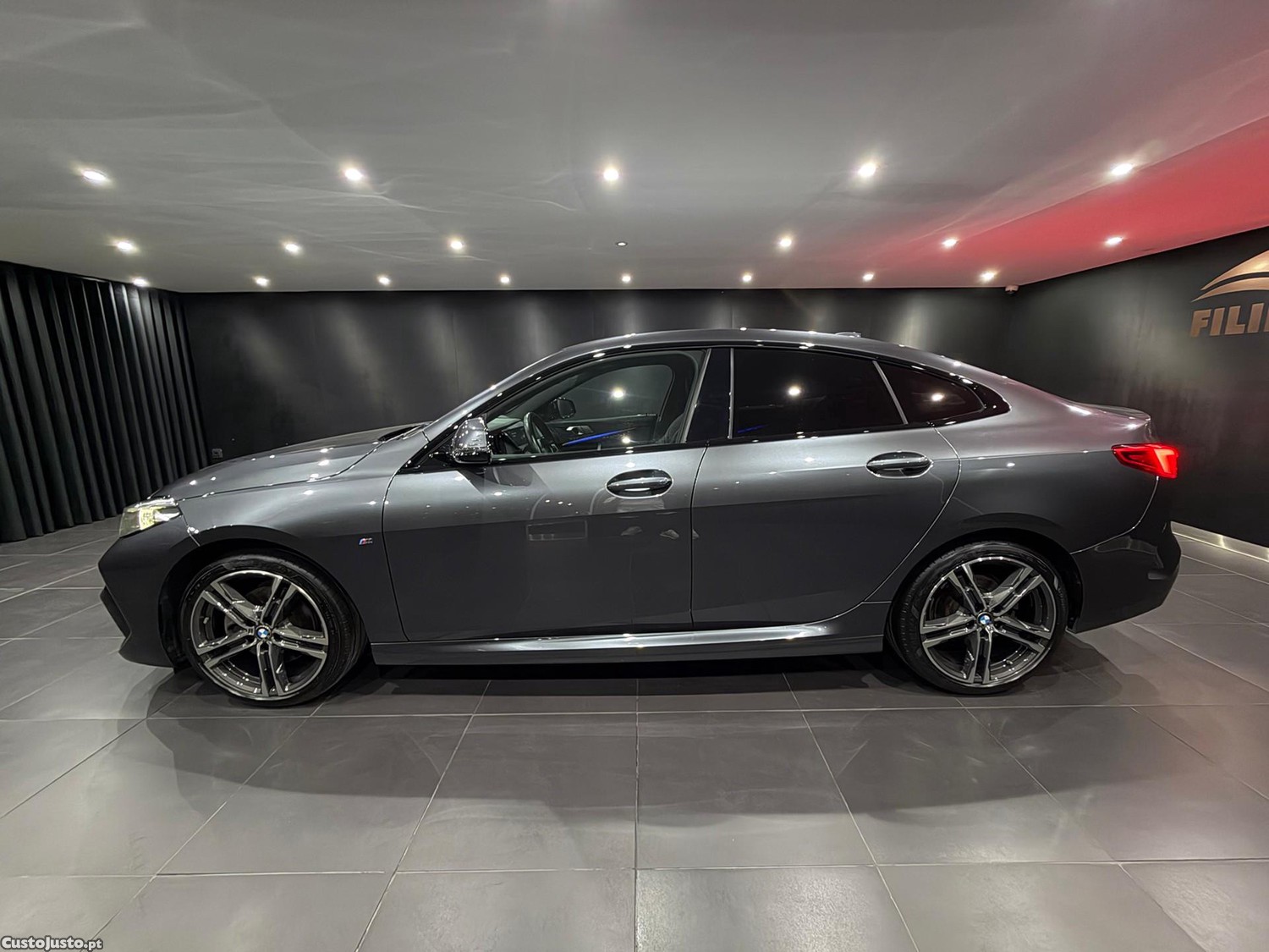 BMW 216 d Pack Desportivo M — fotografia 22