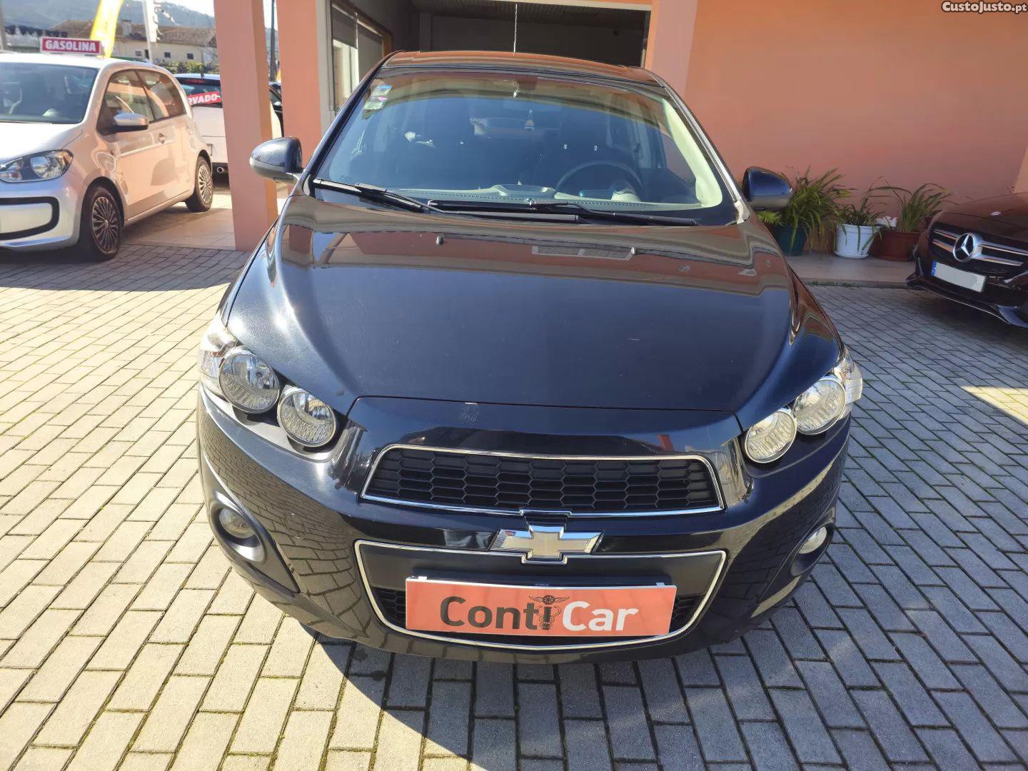 Chevrolet Aveo 1.3 vcdi lt — fotografia 12