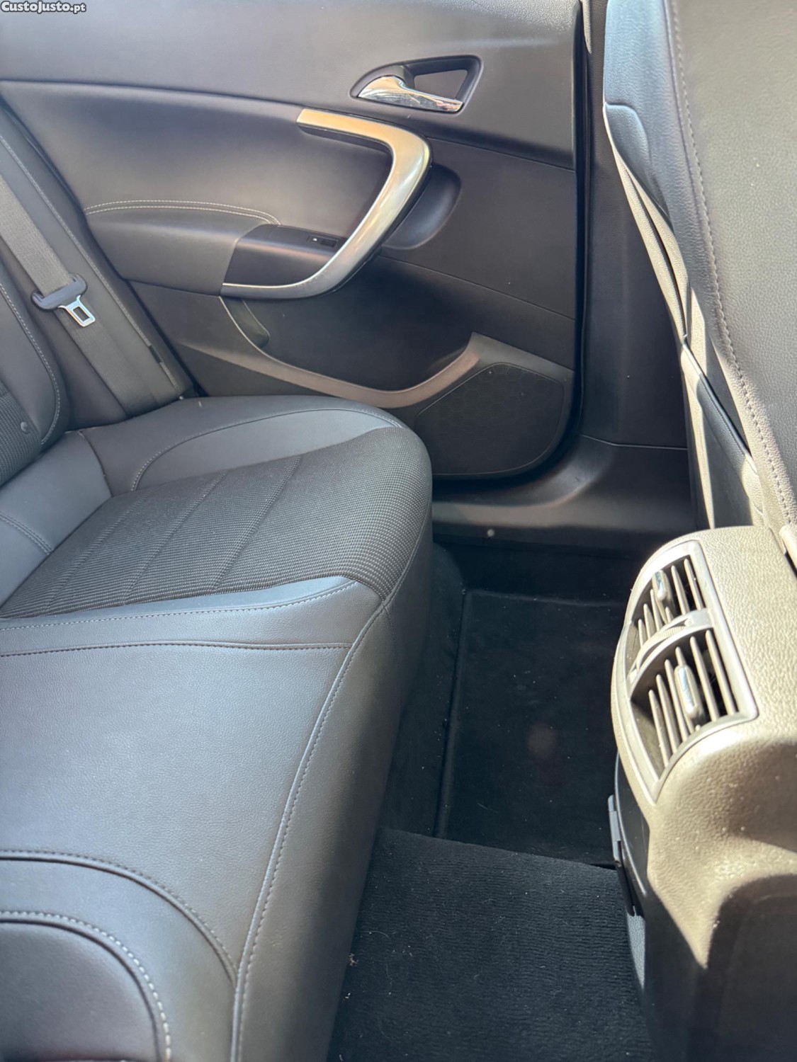 Opel Insignia Cosmo — fotografia 4