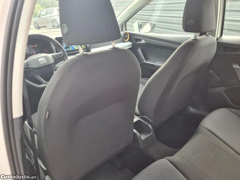 SEAT Ibiza 1.0 tsi style dsg — fotografia 3
