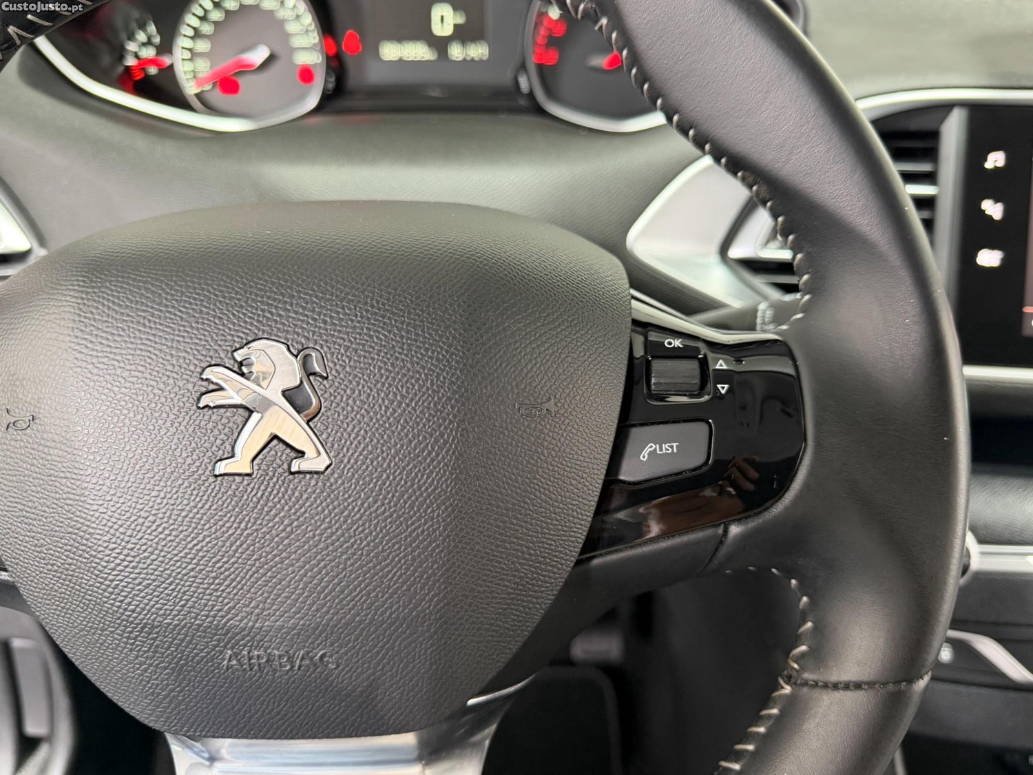 Peugeot 308 SW 1.5 BLUEHDI ALLURE 102 CV - NACIONAL - 84955 KM — fotografia 16
