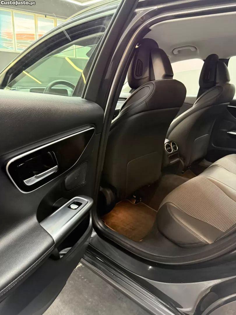 Mercedes-Benz C 300 E avantgarde — fotografia 5