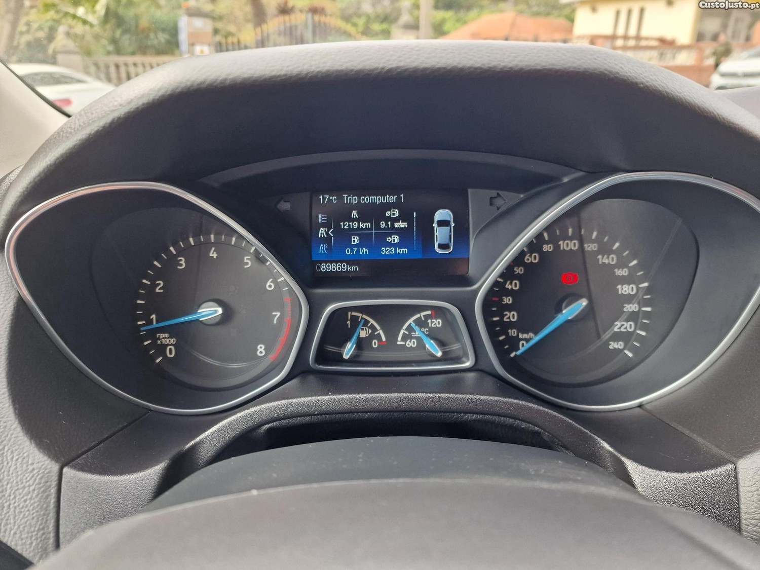 Ford Focus SW 1.0 ECOBOOST BUSINESS 125CV — fotografia 17