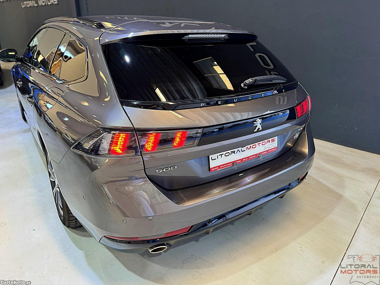 Peugeot 508 SW 1.6 Hybrid Allure e-EAT8 — fotografia 17