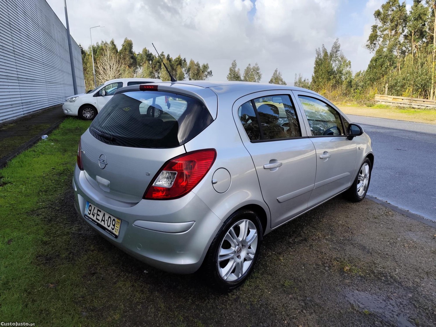 Opel Corsa 115 — fotografia 4