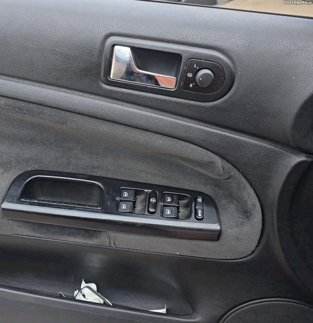 VW Passat b3 - 00 — photo 3