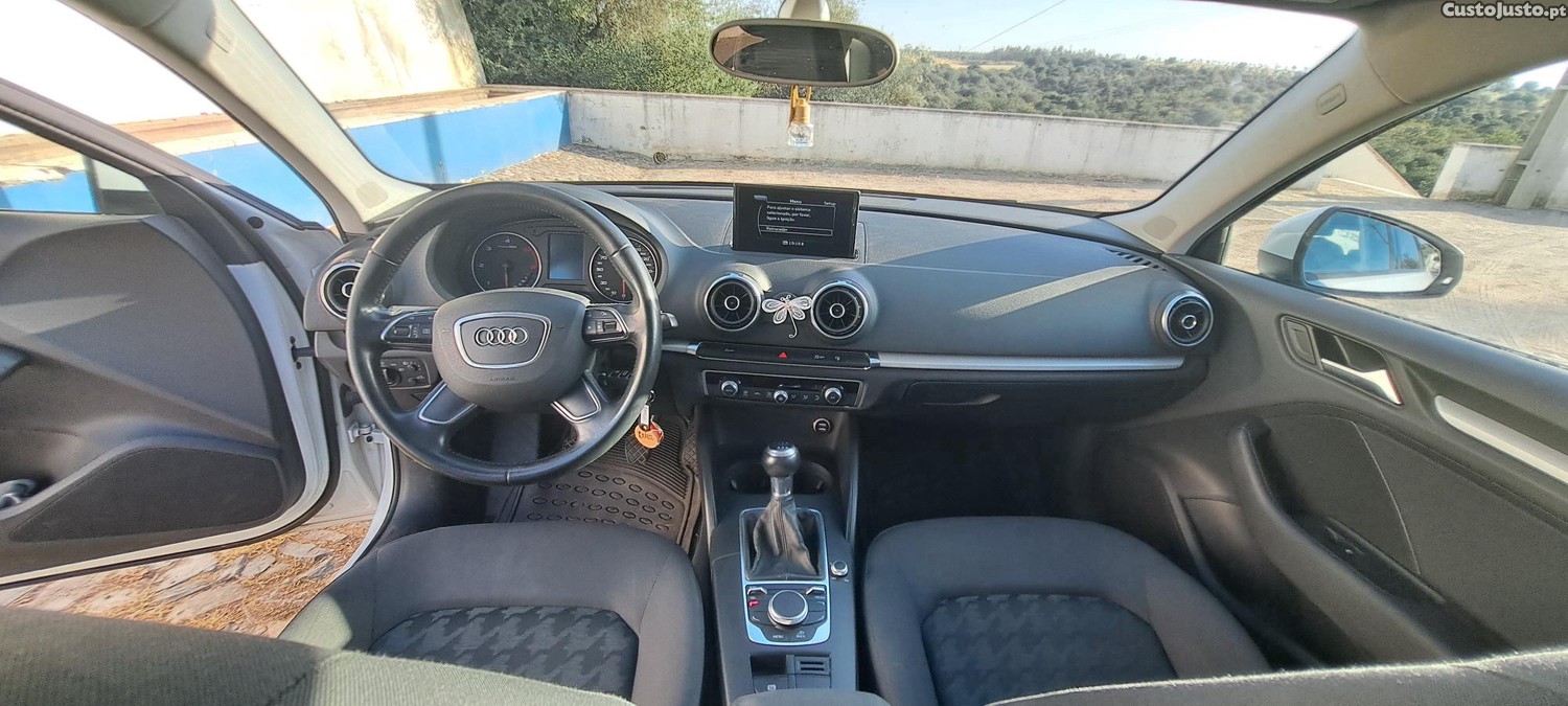 Audi A3 Sportback — fotografia 2