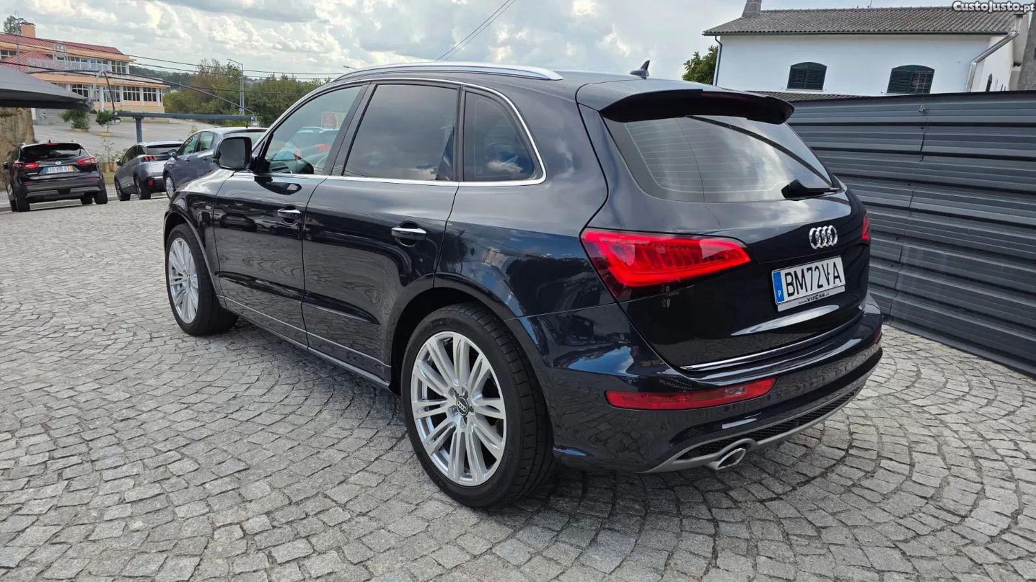 Audi Q5 2.0 tdi s-line — photo 3
